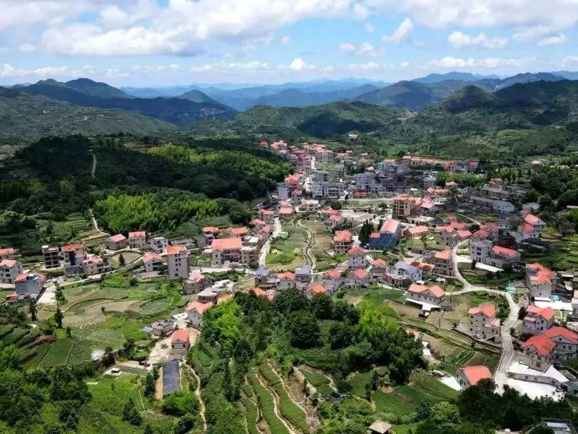 厦门同安军营村旅游服务中心，军营村团建党建服务中心，军营村高山迎旅游服务平台